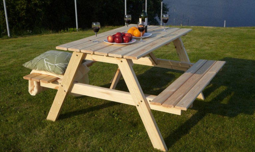 Дачный стол – подбор простых, надежных и стильных решений для постройки своими руками (90 фото)