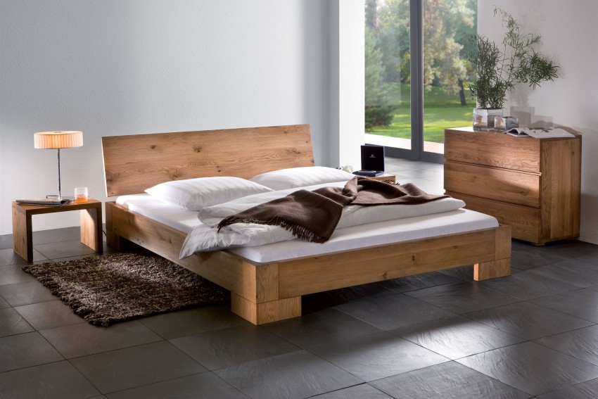 Кровать из массива: современные стили и подбор лучшей древесины (120 фото)