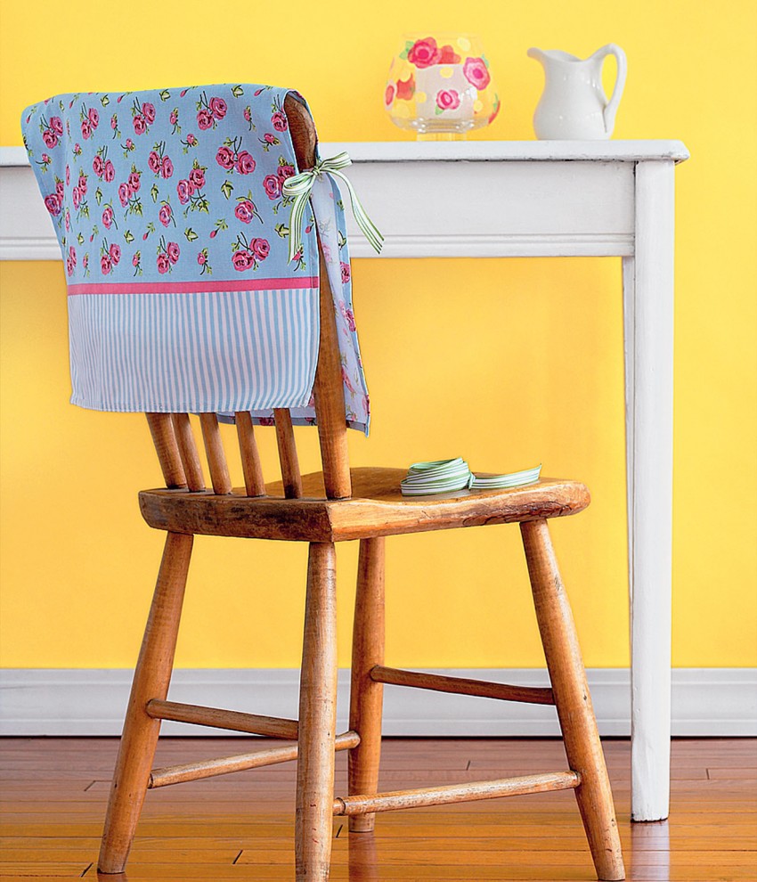 Растущий стул для детей “Компаньон” Тёмный орех с комплектом жемчужно-серых подушек
