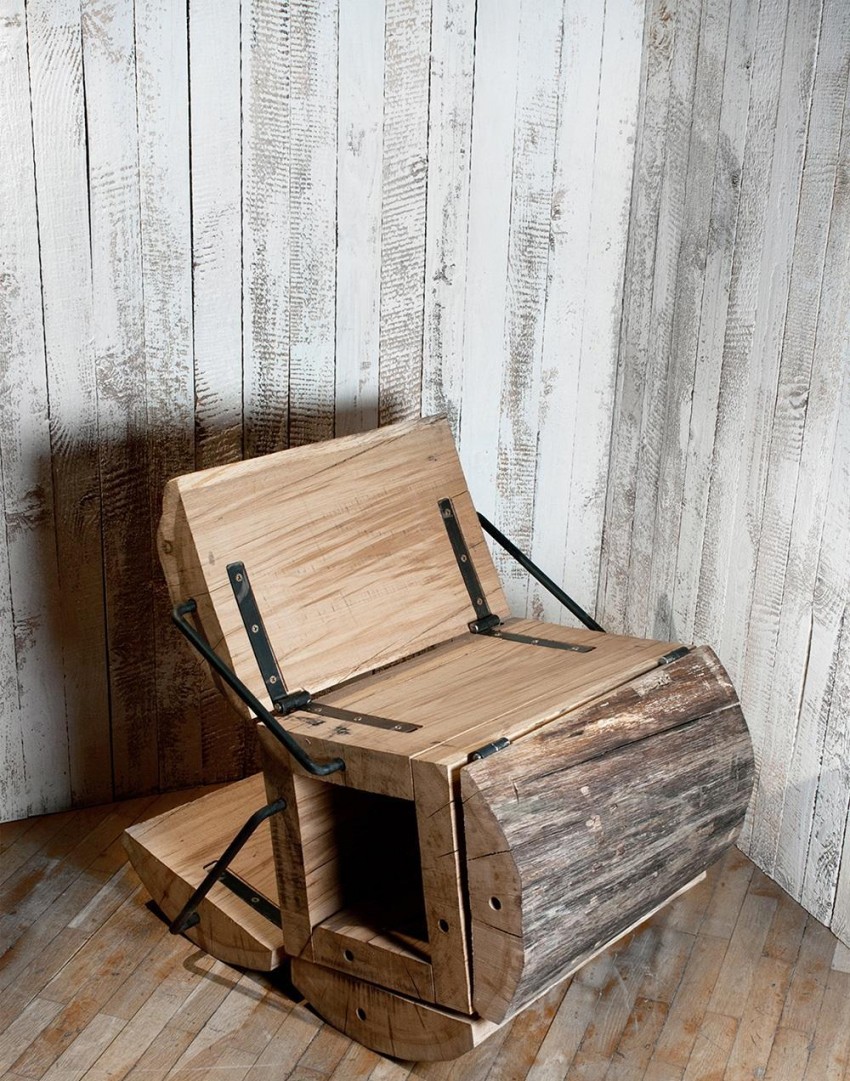 Кресло из деревянных брусков